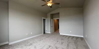 Great Townhouse in Windsor Gallery 13