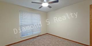 Charming 3 Bedroom in Desirable South Neighborhood! Gallery 16