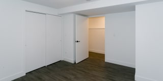 5706-10 S. Blackstone Ave Gallery 20