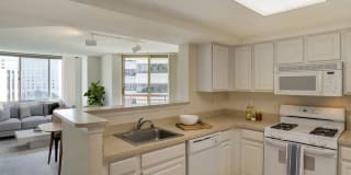 Avalon Courthouse Place Gallery 14