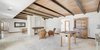 408 Lacy Lane Gallery 10