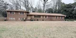 2501 New Bern Avenue Gallery 1