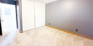 924 Shorewood Drive - B-16B-16 Gallery 14