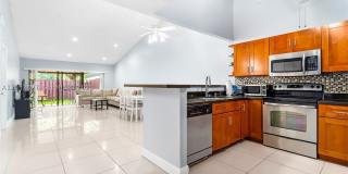 505 NE 199th Ln Gallery 2