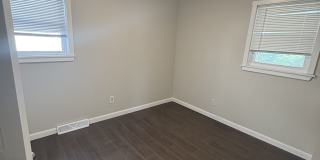 16 Harmony Street Gallery 5