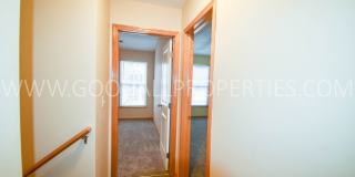 Spring special! 2-Bedroom, 2.5-Bath Townhome in Urbandale with 2-Car Attached Garage Spring special! 2-Bedroom, 2.5-Bath Townhome in Urbandale with 2-Car Attached Garage Gallery 11