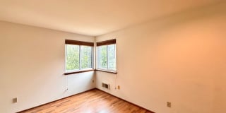 Beautiful Wedgwood Home with Flexible Living + 2nd Kitchen Gallery 21