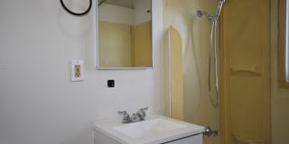 2101 Bell Avenue Unit 4 Gallery 7