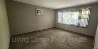 1027 Garfield St 5 Gallery 5