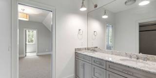 523 Vick Avenue Gallery 30