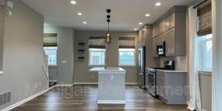 411 Wright St Gallery 6
