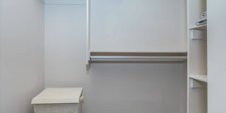 Seasons on Riverdale Gallery 59