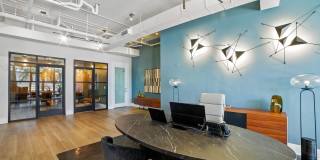 2125 Yale Apartments Gallery 7