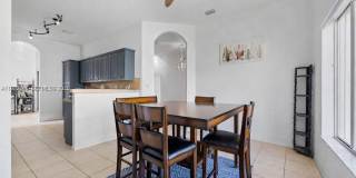 2467 SE 19th St Gallery 8