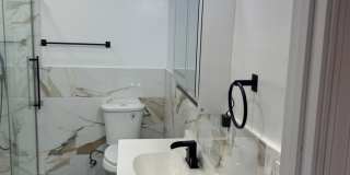 312 E 25TH Street Gallery 14