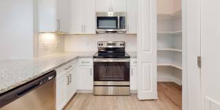 Retreat at Krum Age 55+ Active Adult Apartment Homes Gallery 11