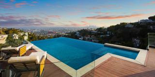 1733 Sunset Plaza Dr Gallery 23