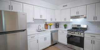 Delaire Landing Gallery 2