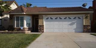 3 Bedrooms with big backyard Gallery 4
