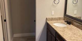 1803 SW Stonegrove Road Gallery 9