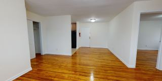 40 Roseland Avenue Gallery 25