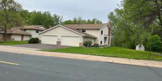 3 Bedroom Home in Maple Grove Gallery 24