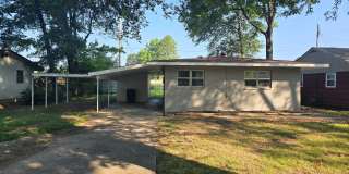 620 Neal St Gallery 1