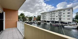 3545 NE 167th St Gallery 3