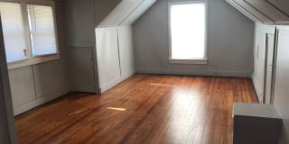 MOVE-IN SPECIAL!!!  1/2 OFF 1ST MONTH OF RENT Gallery 3