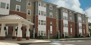 Senior Housing - Hawthorn Village Gallery 6