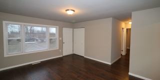 3 Bedroom Close to Highway - Section 8 Welcomed Gallery 4