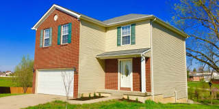 Beautiful Home in Quiet Cul-De-Sac Shelbyville! Basement! Gallery 1