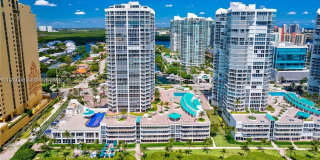 16425 Collins Ave Gallery 37