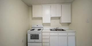 1 bed and 1 bath located in Henderson! 1 bed and 1 bath located in Henderson! Gallery 3