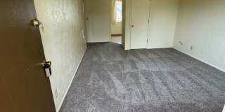 1-Bedroom 1-Bathroom apartment in Eugene Gallery 1
