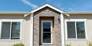 Beautiful 3 Bed, 2 Bath Home in Idaho Falls, Idaho! Gallery 1