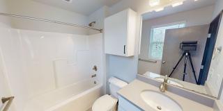 2801 Oakland Gallery 6