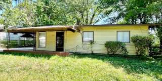2433 Shepard – Cozy & Updated 3 Bed / 1 Bath Home | Gallery 3