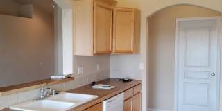 July & August Rent FREE - Central Heat & Air/ Garage/ Bonus Room July & August Rent FREE - Central Heat & Air/ Garage/ Bonus Room Gallery 8