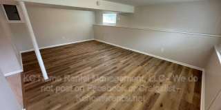 5012 Powell Ave. Gallery 20