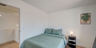 Furnished 4 bedroom home in the Lakes! Gallery 36