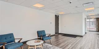 $0 DEPOSIT OPTION. ONE BED ONE BATH TOP FLOOR CONDO WITH MOUNTAIN VIEWS!!! Gallery 11