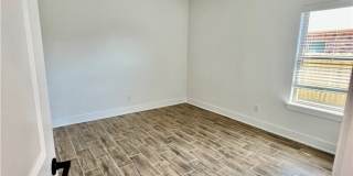 146 N Banner Avenue Gallery 16
