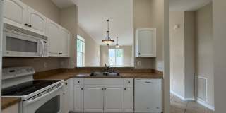 3629 Pine Oak CircleApt 101 Gallery 2