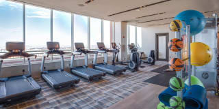 Virginia Square Gallery 32