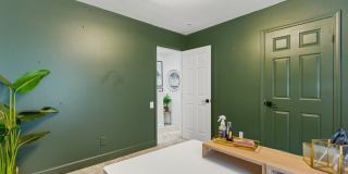 7990 BAYMEADOWS Road unit: 1801 Gallery 25