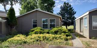 2 Bed 1 Bath SW Redmond Gallery 1