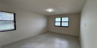 605 Ives Dairy Rd Gallery 22