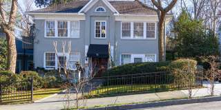 Charming Midtown Condo with Private Entrance Charming Midtown Condo with Private Entrance Gallery 1