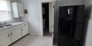 1523 10th Ave Gallery 1